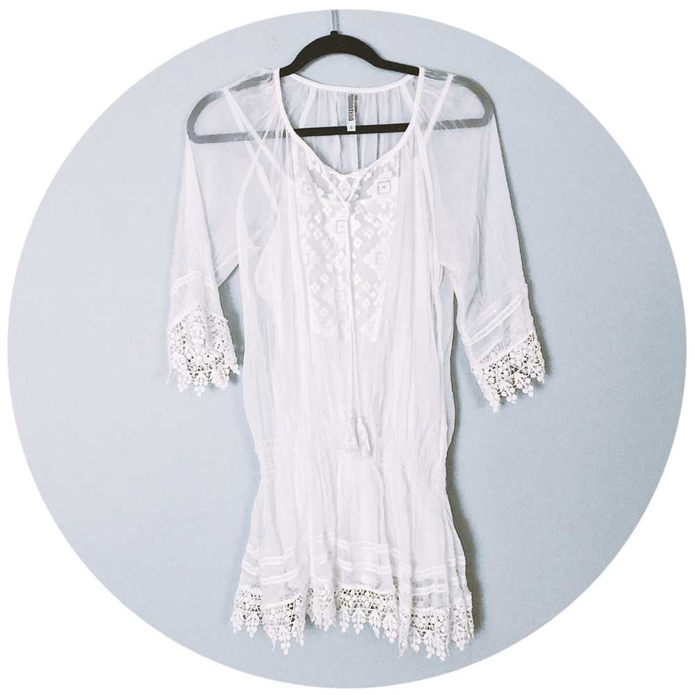 Monoreno White Sheer Bohemian Embroidered Tunic Small NEW